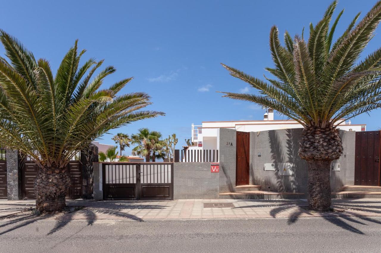 Villa Marina I Beachfront Corralejo By Holidays Home מראה חיצוני תמונה